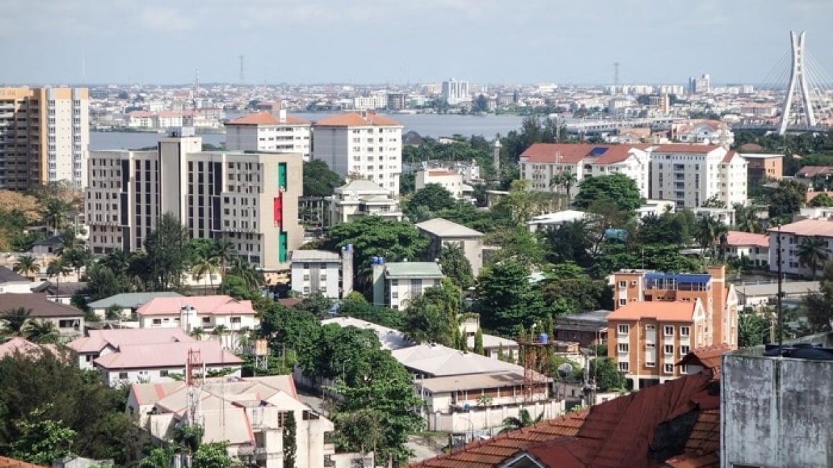 Representative Souvenirs from Lagos, Nigeria – Africa’s Most Populous Megacity