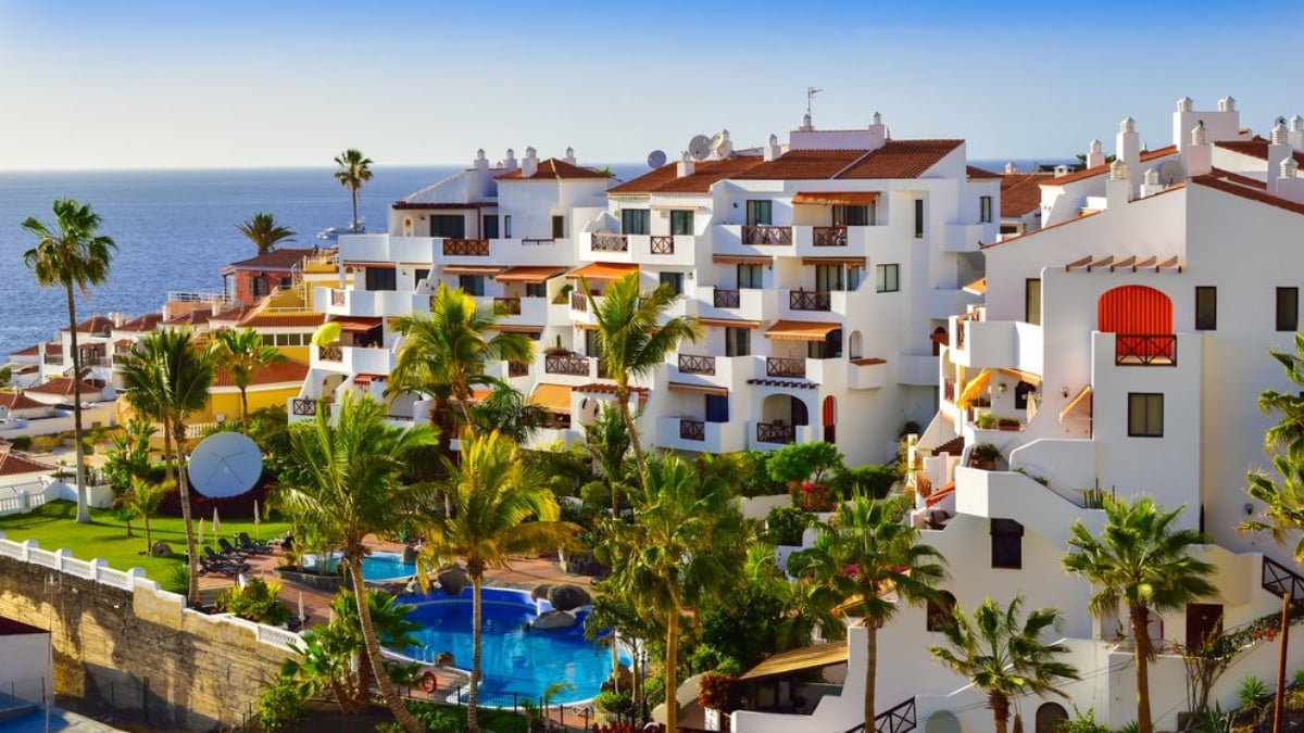 4 typical souvenirs from Tenerife, the island known as the Hawaii of the Atlantic Ocean