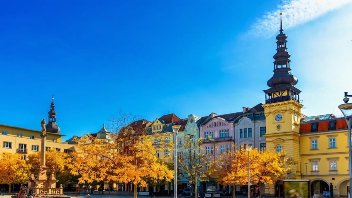 Let’s enjoy sightseeing in Ostrava, the Czech Republic’s proud industrial heritage and mining town!