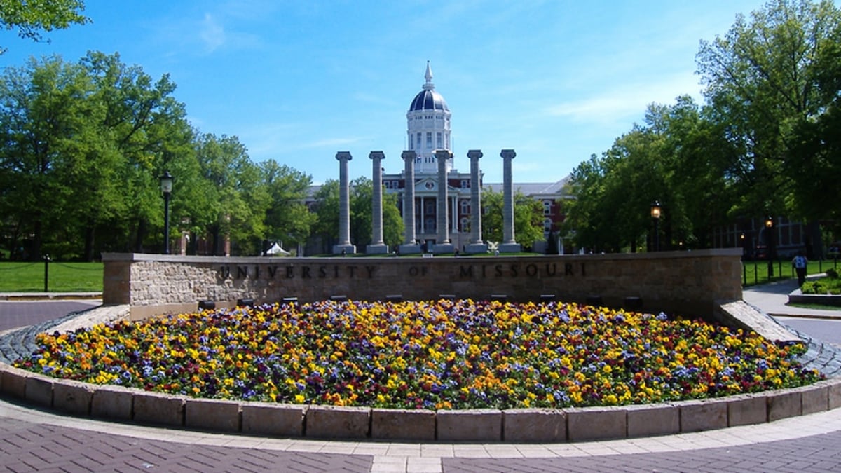 Trails, Art, and Corn Mazes! 6 Must-Visit Tourist Spots in Columbia, USA