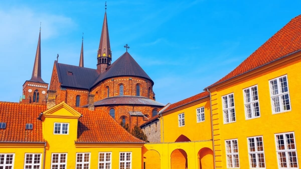 [Denmark World Heritage] Roskilde Cathedral | A museum of magnificent coffins where kings sleep!