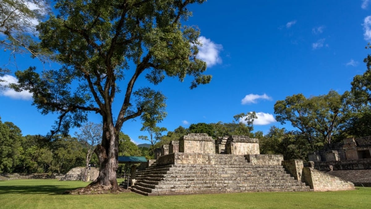 World Heritage Site in Central America, Honduras – The Copán Mayan Ruins Known for Their Delicate Carvings