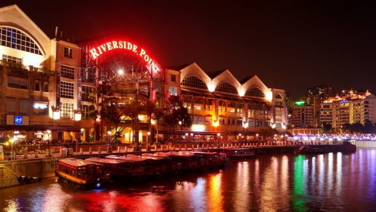 Enjoy the night at Clarke Quay! Here are the recommended nightclubs!