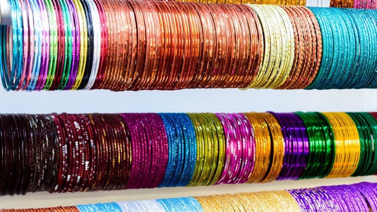 Let’s buy Indian-style accessories in Little India! 5 recommended shops