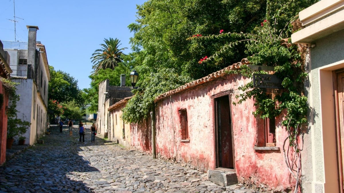 The atmosphere of Medieval Europe! The historic quarter of Colonia del Sacramento