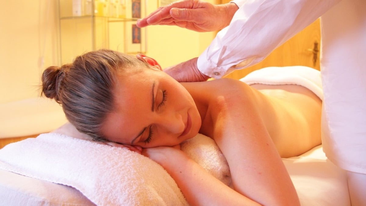 4 affordable Thai massage parlors in the Sukhumvit area!
