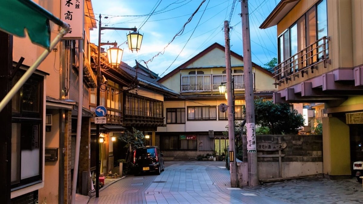 5 Recommended Tourist Spots in Yudanaka Onsen, Nagano Prefecture—Thrived as a Post Station Town