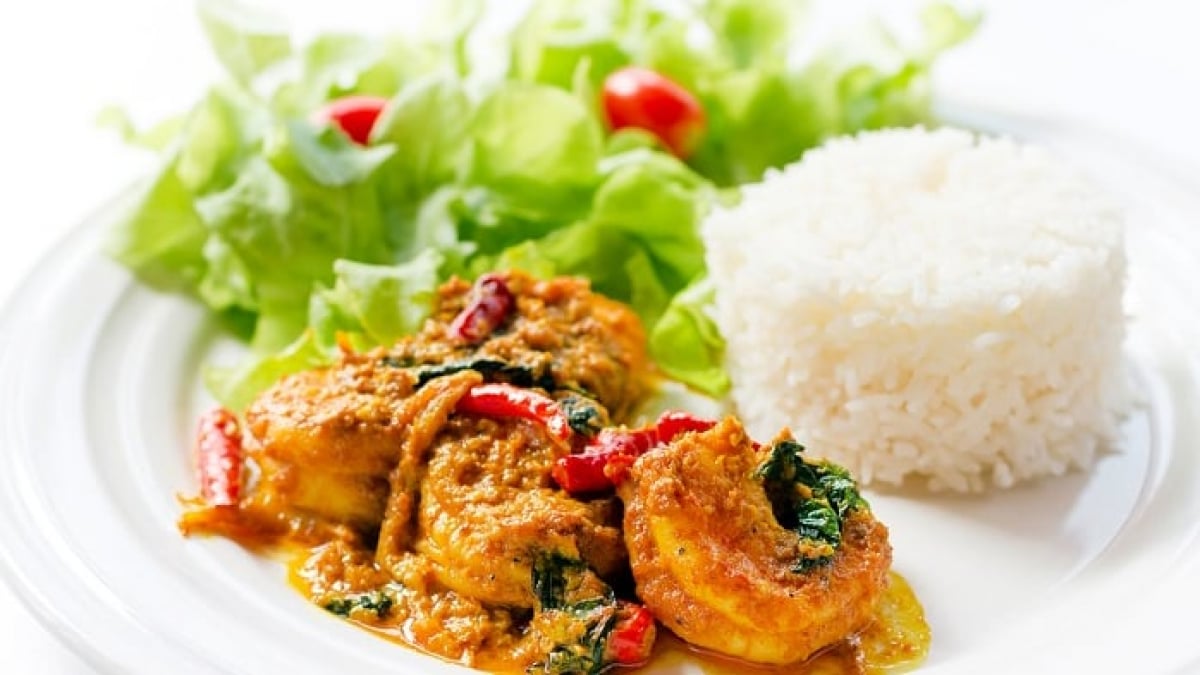 Top Recommended Lunch Spots in Singapore’s Jurong Area – Where to Eat for a Delicious Midday Meal
