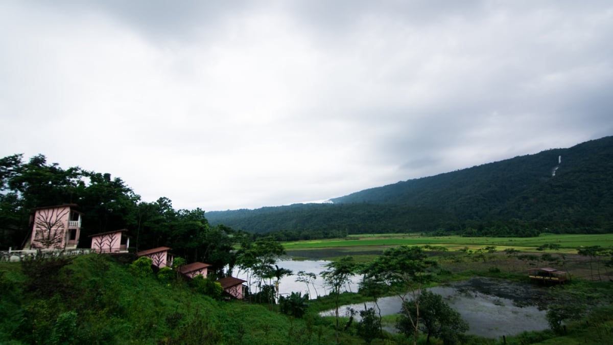 Let’s play in the magnificent great outdoors! 4 must-see tourist spots in “Sylhet,” Bangladesh