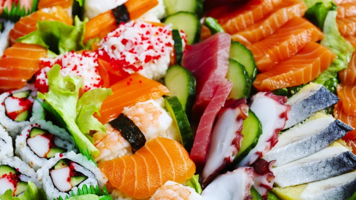 If you’re craving Japanese food in Los Angeles or Long Beach, here’s where to go!