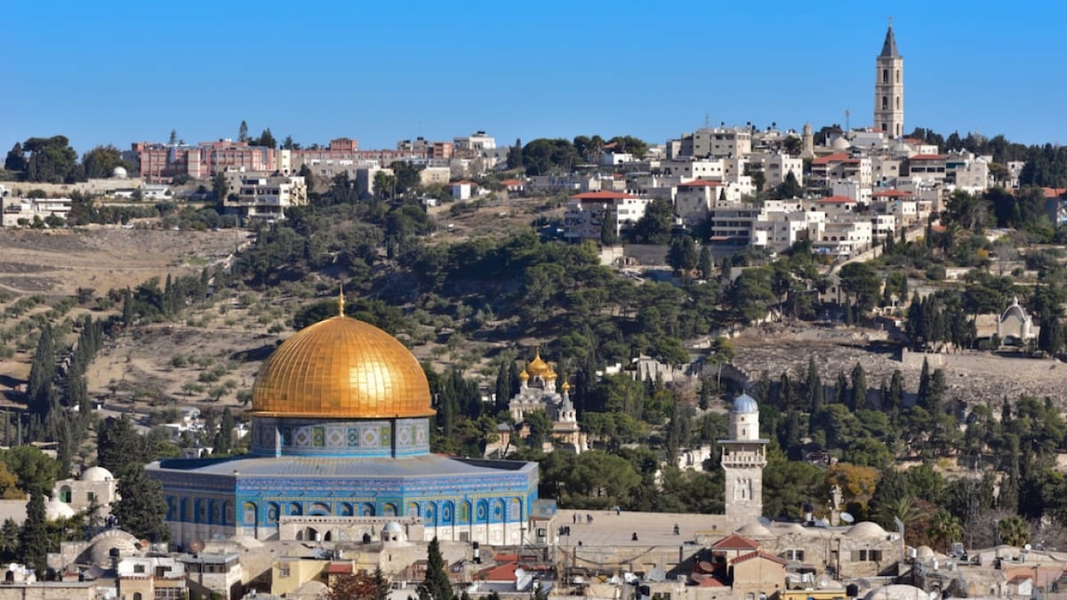 One of the Seven Wonders of the World: Discover Jerusalem’s Old City and Its Iconic Walls – A UNESCO World Heritage Site