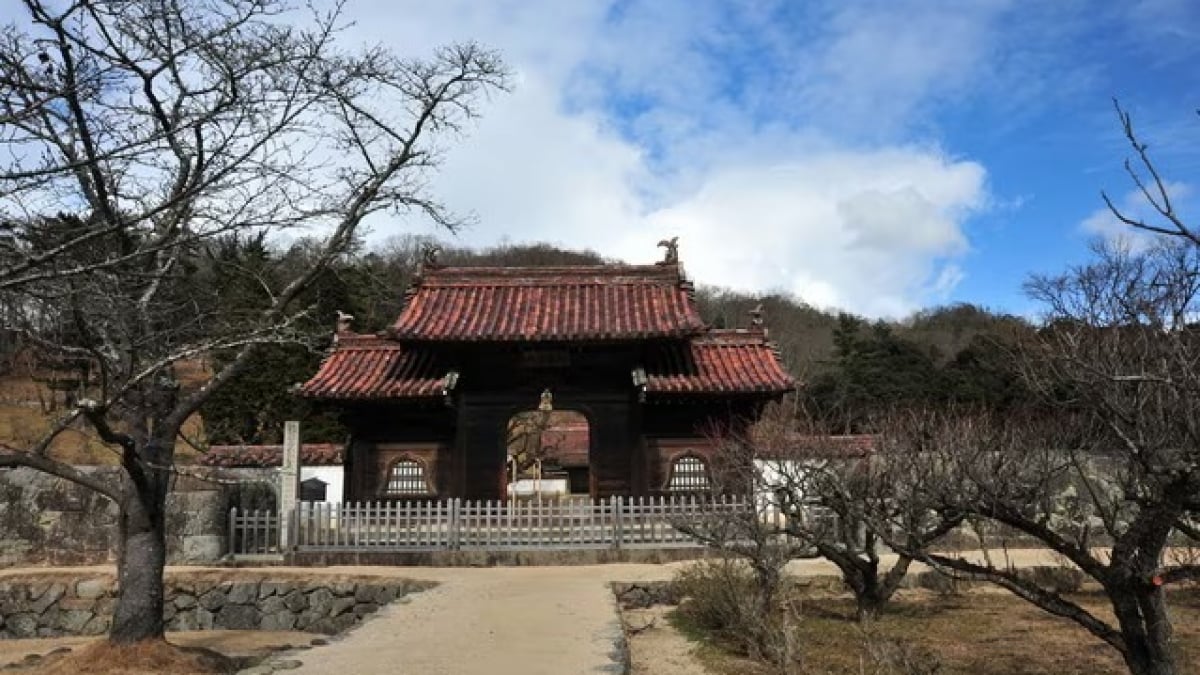 The Hometown of a Thousand-Year Tradition — 6 Recommended Sightseeing Spots to Enjoy Bizen Pottery and the Blessings of the Sea