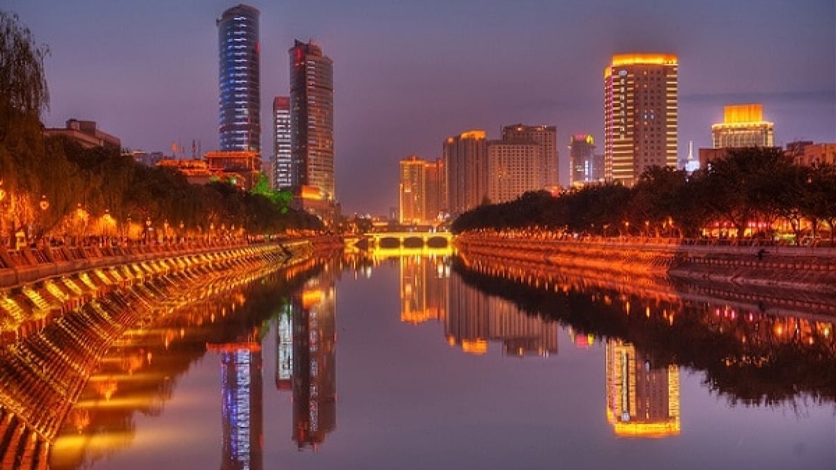 Must-Buy Souvenirs in Chengdu, Sichuan – Top 5 Popular Picks