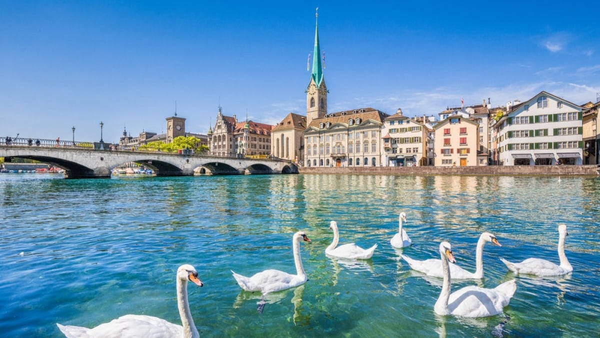 Introducing 4 unique souvenirs from Zurich! Must-see long-established specialty shops