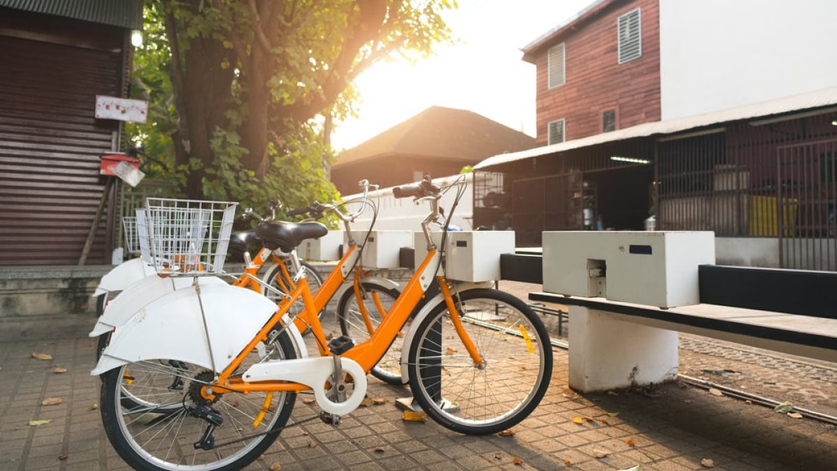 Convenient for sightseeing in Chiang Mai, Thailand! Rental Bicycles and Rental Motorbikes