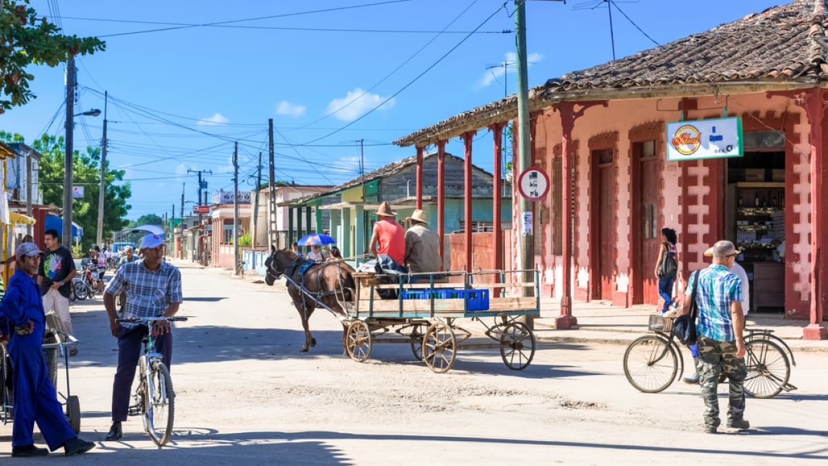 Top 3 Must-Visit Tourist Attractions in Santa Clara – The City Where Revolutionary Che Guevara Rests