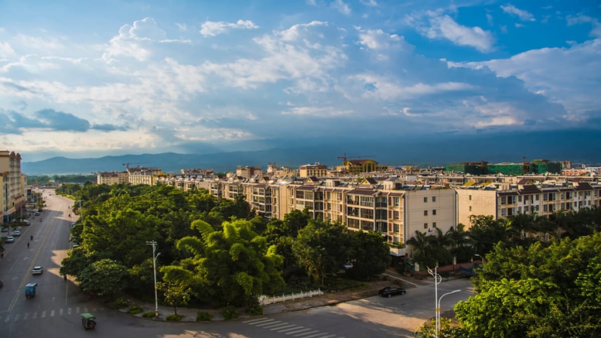 Four Subtropical Tourist Spots in Mangshi, Yunnan Province, on the Myanmar Border!