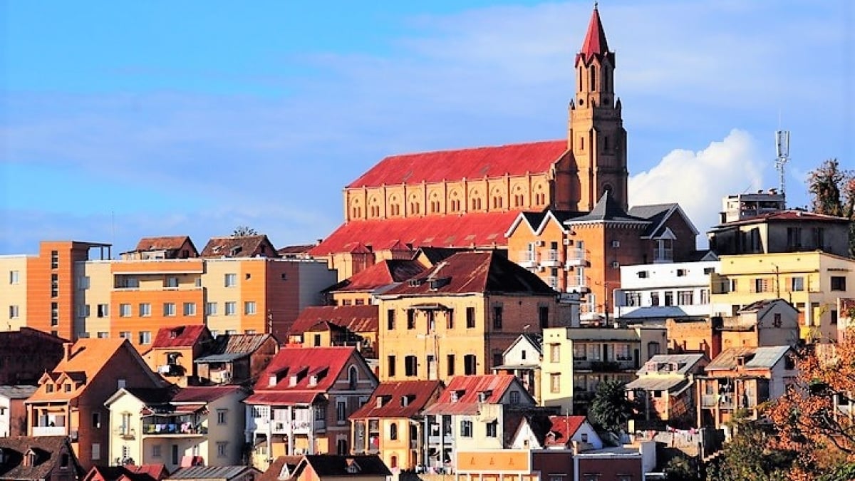 Enjoy Shopping in Madagascar! 3 Recommended Spots!
