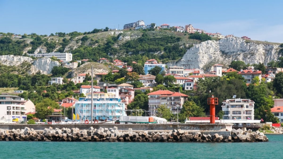 Introducing Recommended Souvenirs from Varna, the Largest City on Bulgaria’s Black Sea Coast!