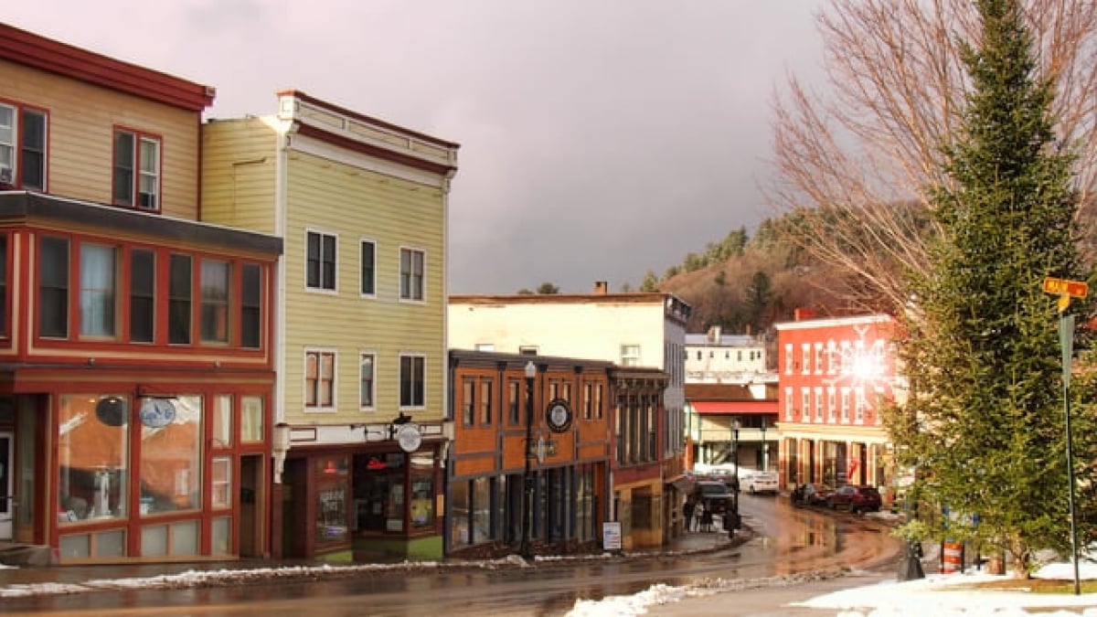 Top Saranac Lake Tourist Spots – Refresh Your Body and Mind with Pure Air and Nature