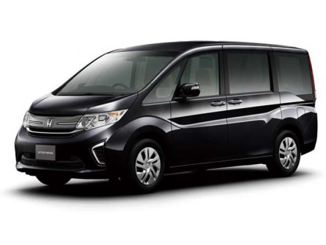 Serena (7 seats)